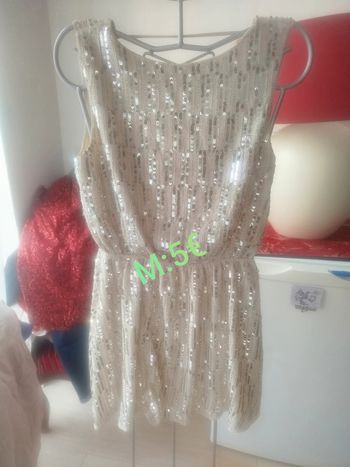 Petite robe paillettes