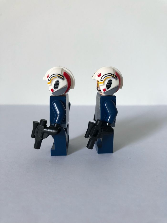 Figurine type lego 2 pilotes de la rébellion star Wars - photo numéro 2