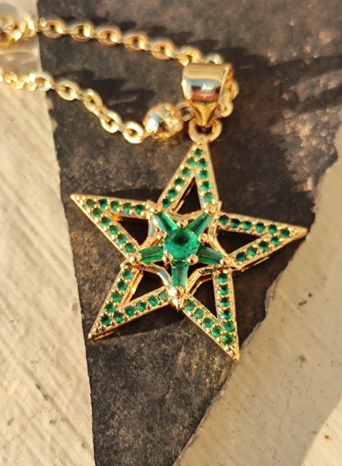 Collier doré étoile - photo numéro 2