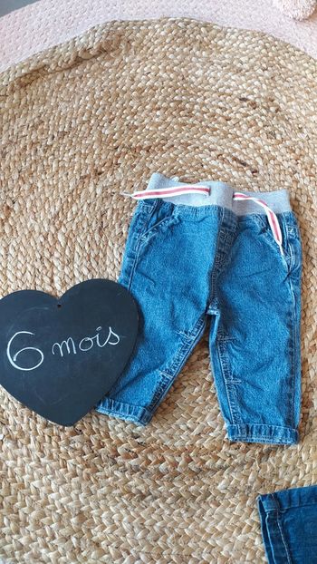 Jeans bébé