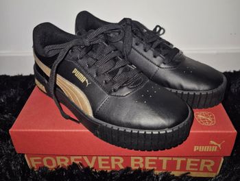 Chaussures neuves femme Puma T37