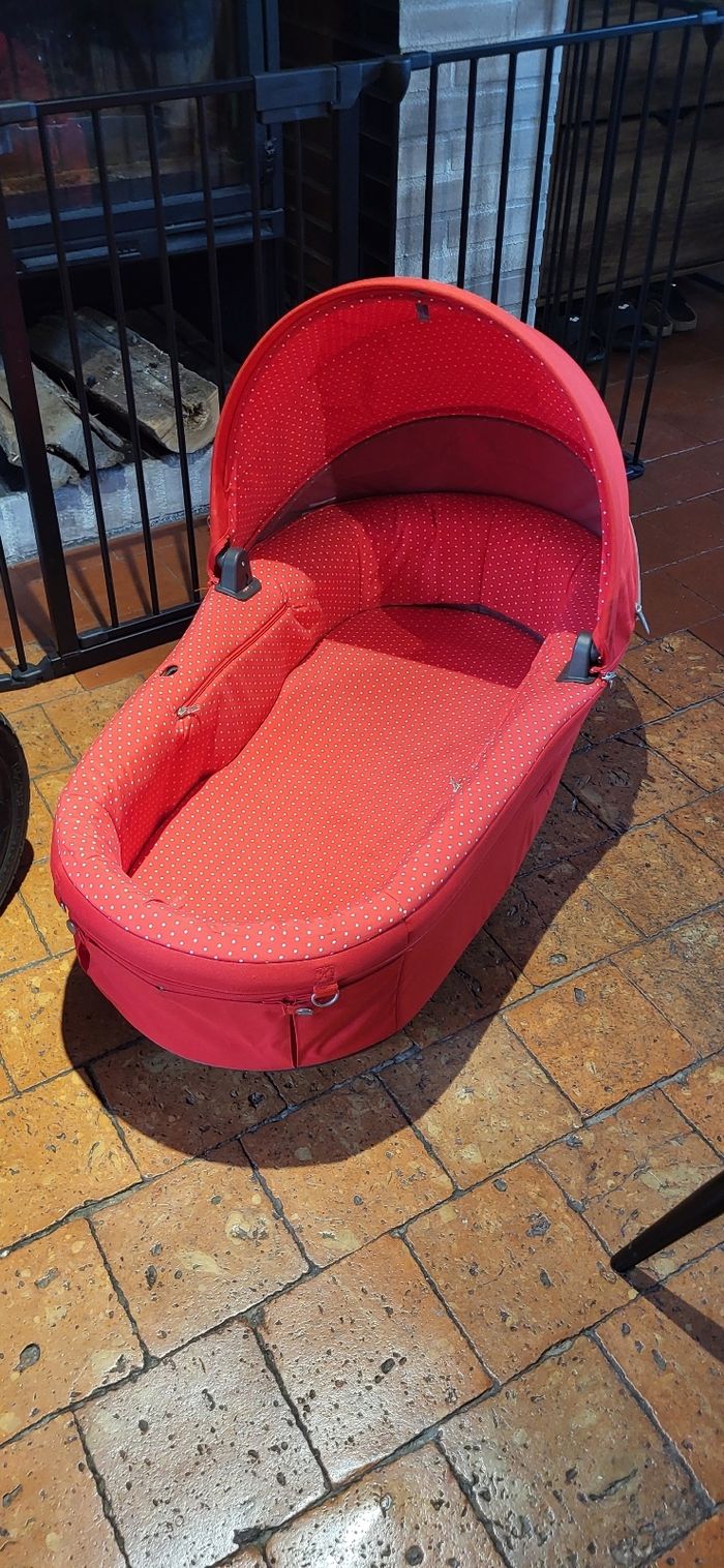 Poussette STOKKE siège + nacelle - photo numéro 5