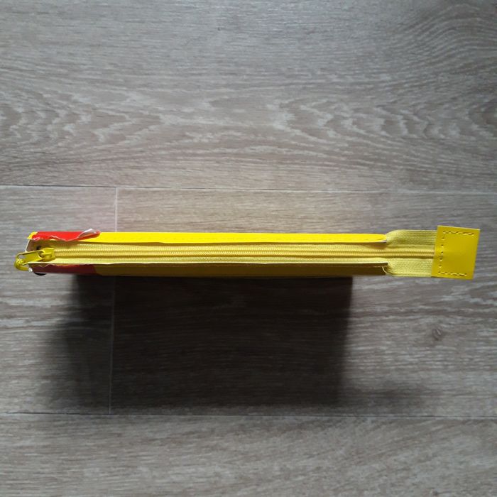 Lot de 10 tubes de colle Super Mario Uhu Stic NEUF - photo numéro 3