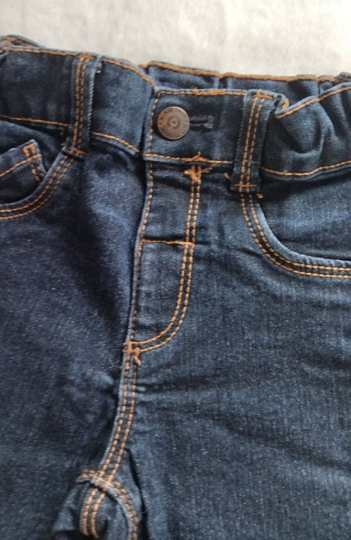 Pantalon Jean fille bleu KIABI, Taille 18 mois - photo numéro 3