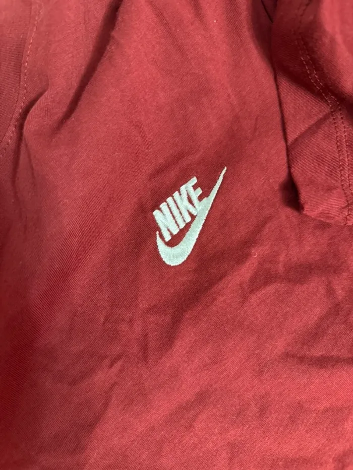 T-shirt rouge - photo numéro 3