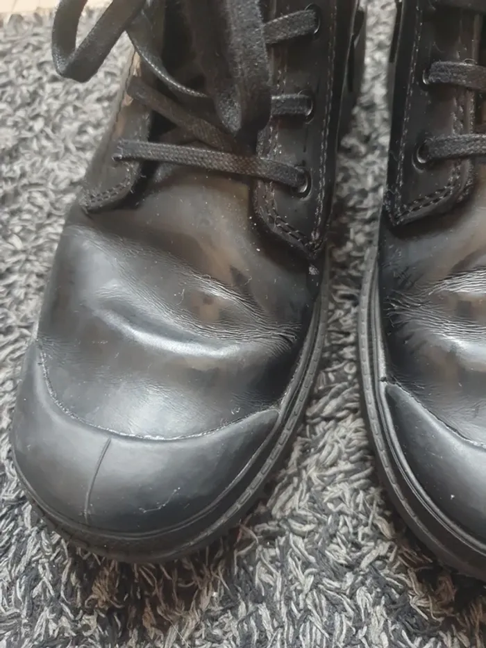 Chaussure - photo numéro 2