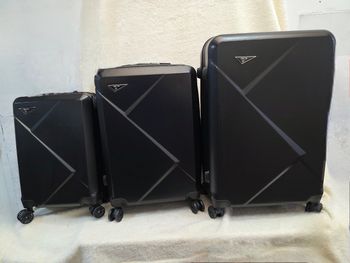Ensemble de 3 valises rigides neuves - Taille petite, moyenne et grande