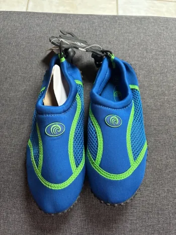 Chaussures aquatiques