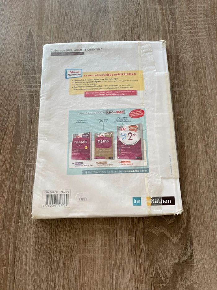 Livre 🥰 histoire seconde - photo numéro 2