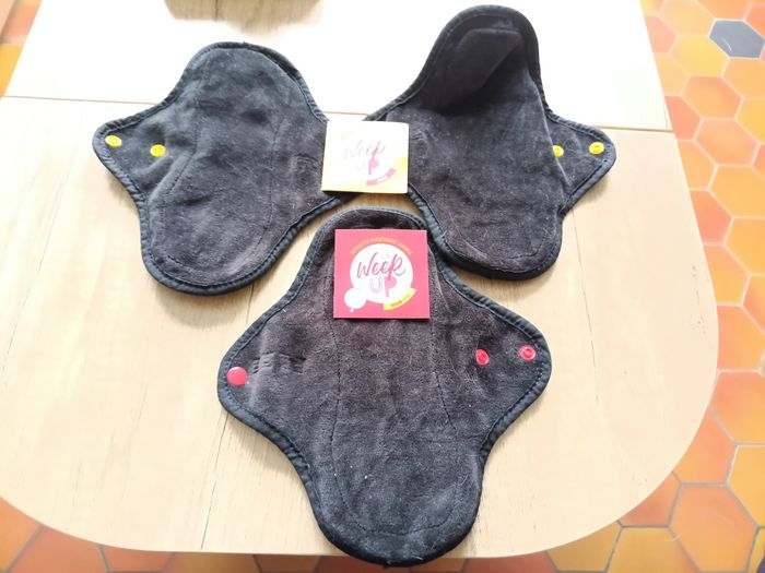 Serviettes hygiéniques lavables neuves la week Up - photo numéro 2