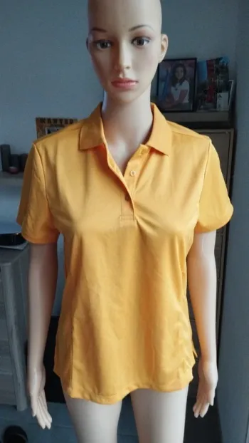Polo jaune taille m femme