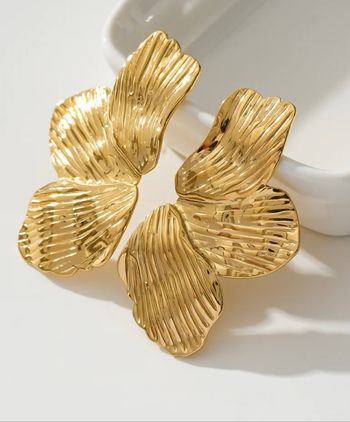Boucles d’oreilles fleur séparée