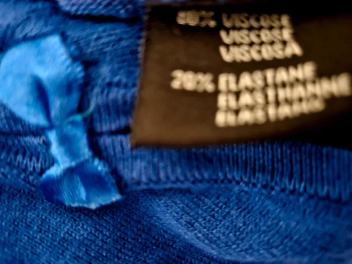 Pull fin bleu avec noeuds Millénium Taille 40/42 Neuf - photo numéro 6