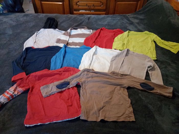Lot de 10 t-shirts manches longues 3 ans - photo numéro 12