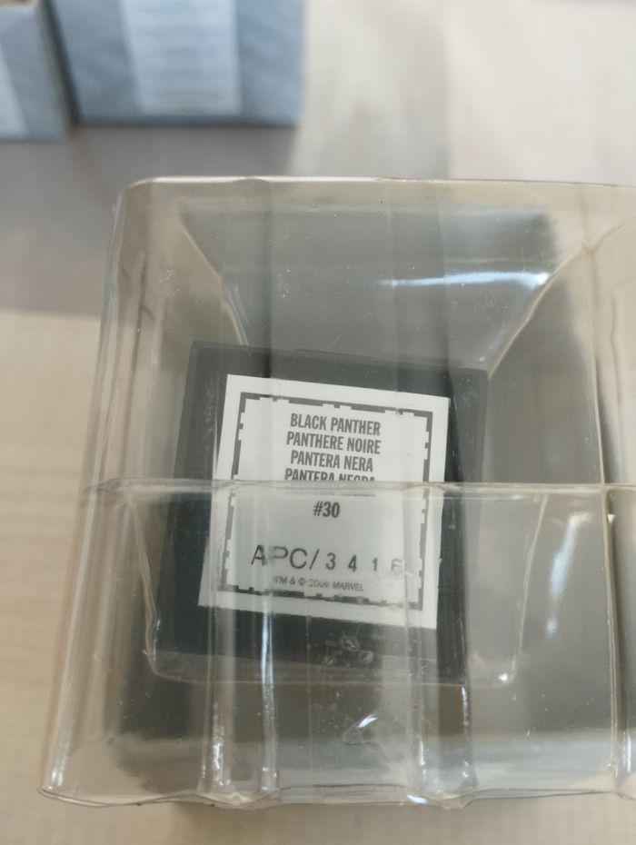 Figurine Marvel black panthère en plomb - photo numéro 4