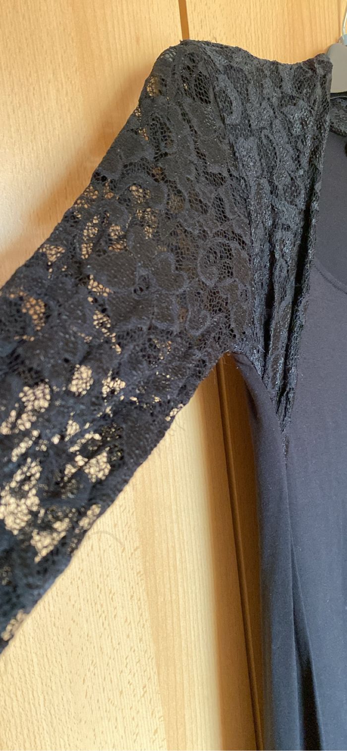 Robe courte chic et sexy - photo numéro 3