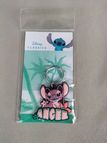 🩷 Porte-clé en caoutchouc Angel de Stitch - Disney - Neuf et emballé 🩷