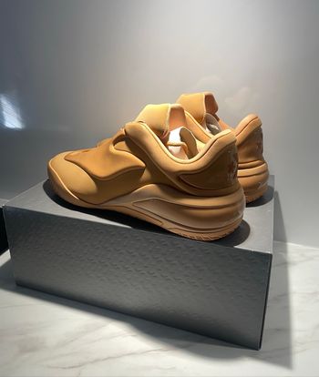 Converse Shai 001