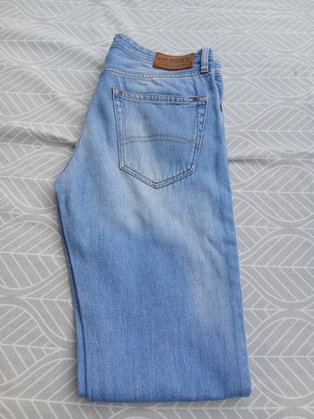 Jean femme 44 tommy hilfiger