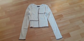 Tee-shirt taille M manches longues Jennyfer
