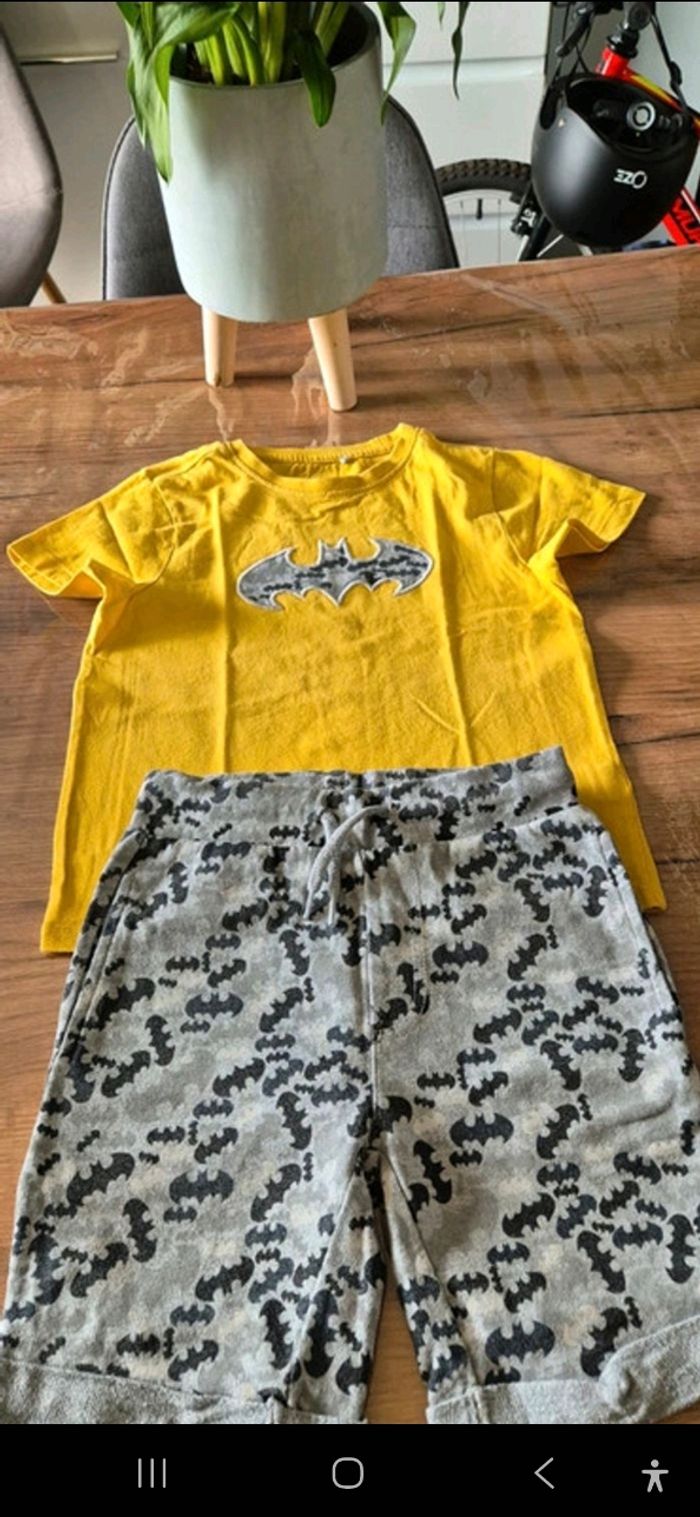 Vêtements garçon et puzzle pour marie a - photo numéro 1