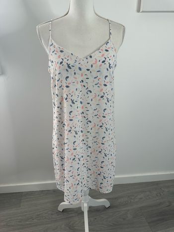 Robe bariolée blanche bleue et rose T36 S