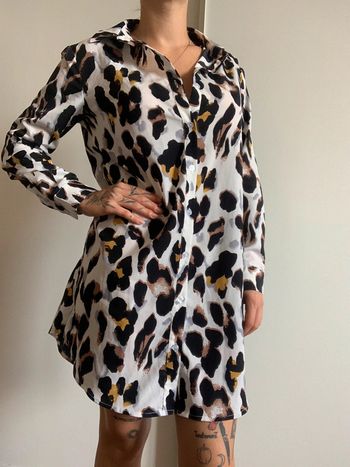 Robe chemise blanche léopard shein taille Xs 34
