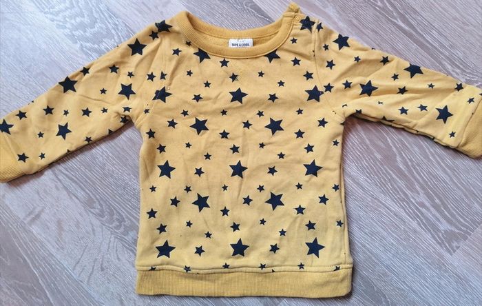 Pull jaune étoiles TAO 6 mois