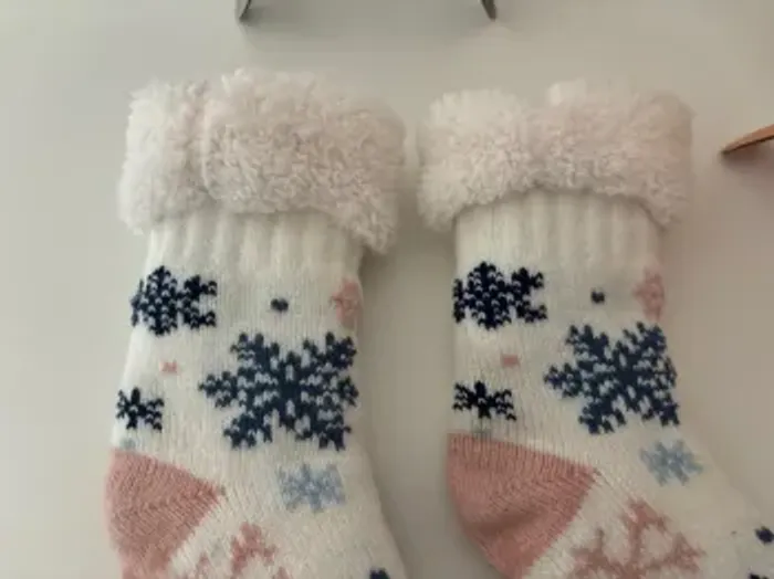 Chaussons 24 - photo numéro 6