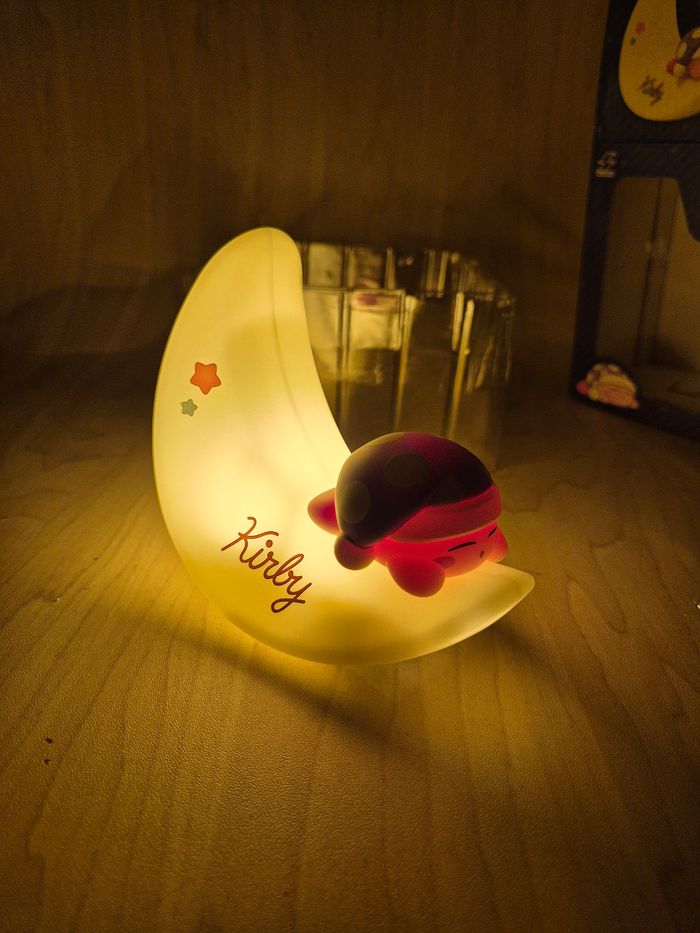 Figurine veilleuse Kirby lune - photo numéro 10