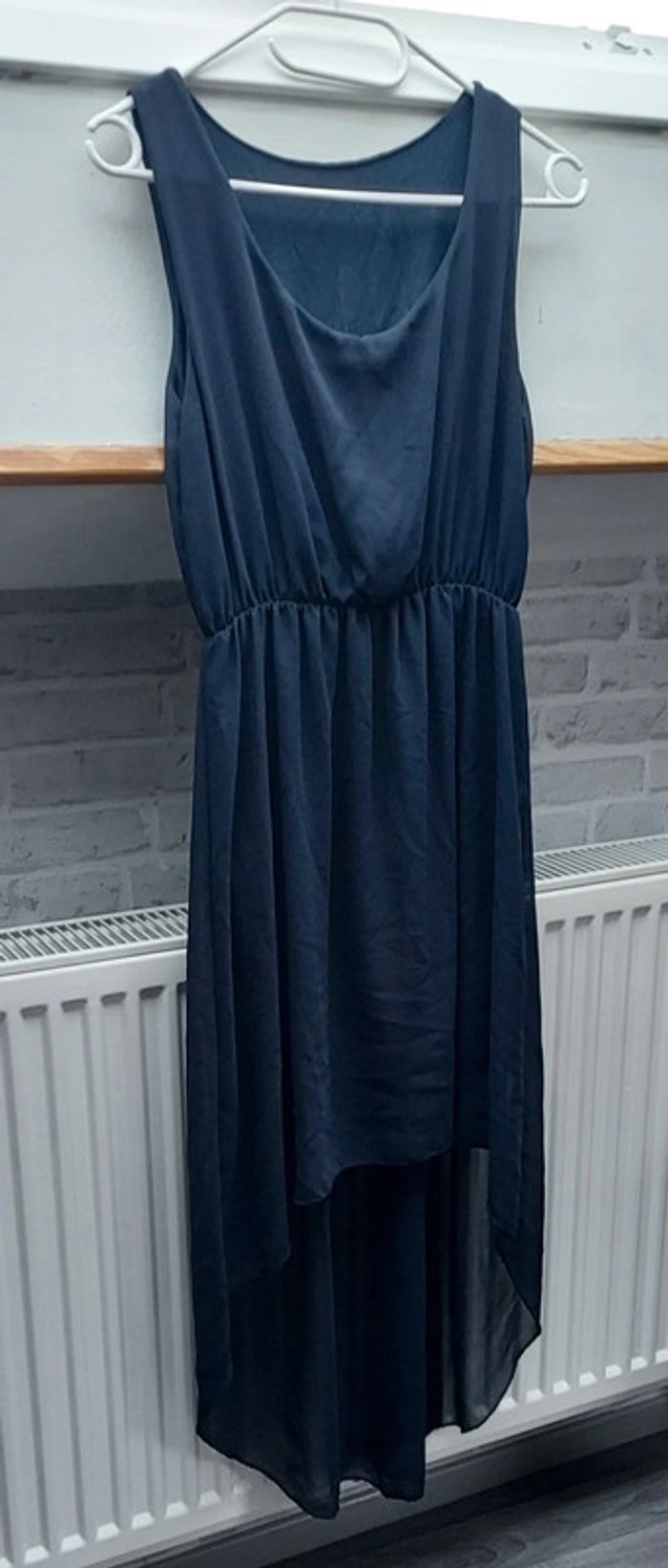 Robe fluide asymétrique - photo numéro 3
