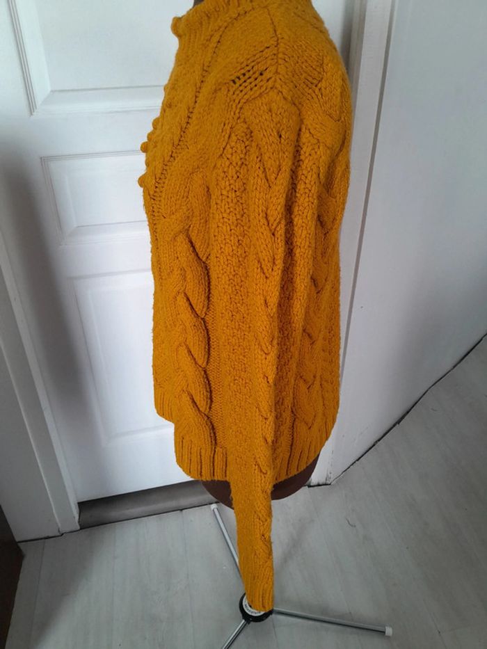 Superbe pull naf naf moutarde - photo numéro 4
