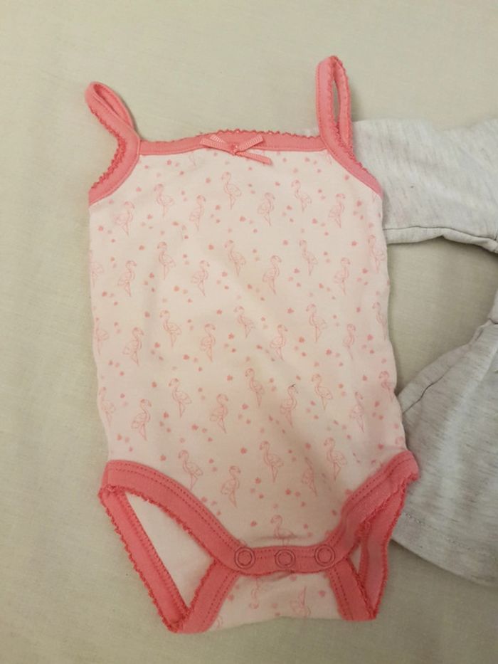 Ensemble bébé fille 1-3 mois - photo numéro 2