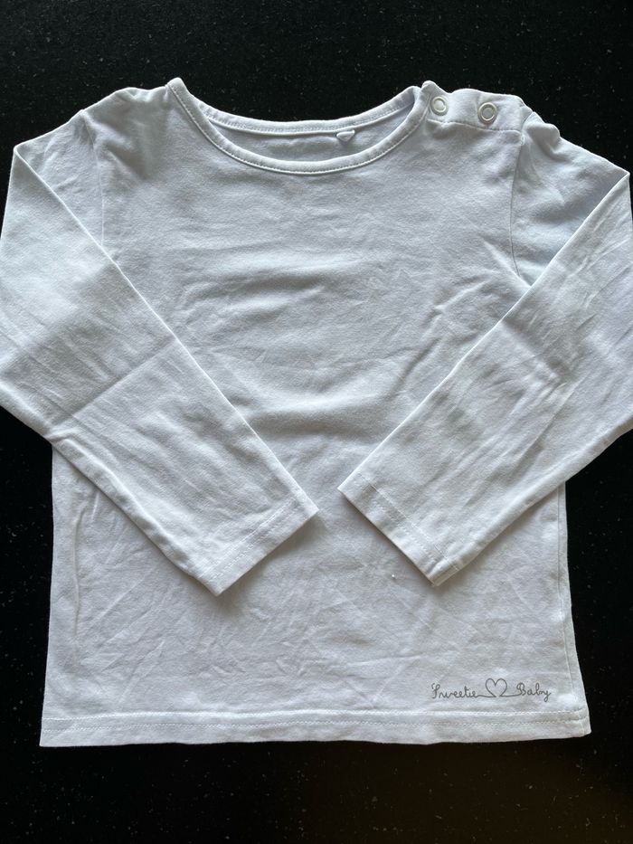 T-shirt Boîte à malices blanc bébé fille neuf 24 mois