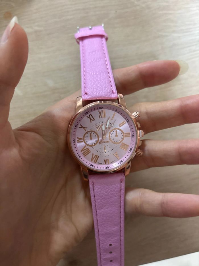 Montre - photo numéro 3
