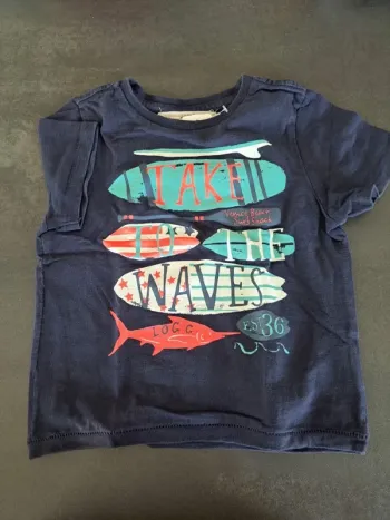 T-shirt bleu 2 ans
