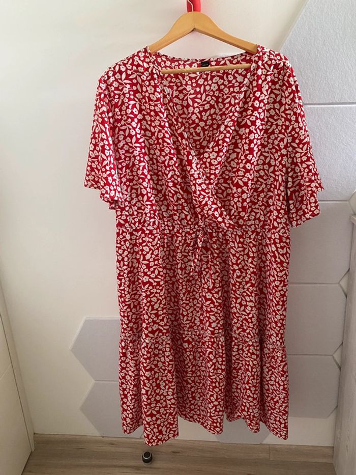 Robe fleurie taille 52 Shein