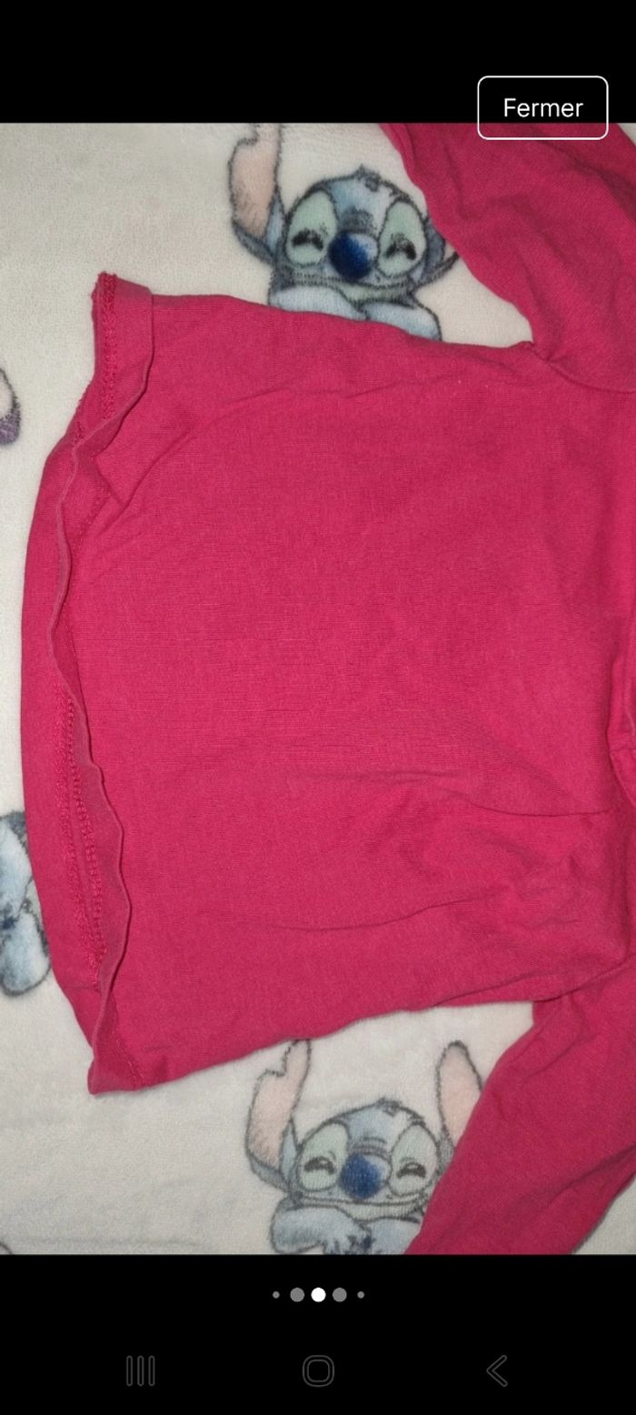 Tee-shirt manche longue 6 mois en très bon état - photo numéro 4