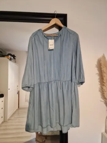 Robe jean Taille 42 Marque C&A