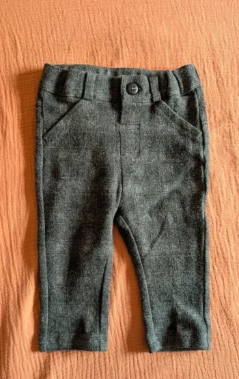 Pantalon carreaux gris