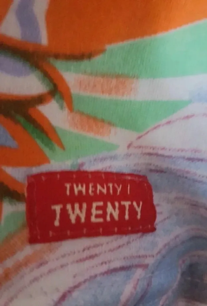 T-shirt multicolore perles et sequins Twenty Twenty Taille M Neuf - photo numéro 6