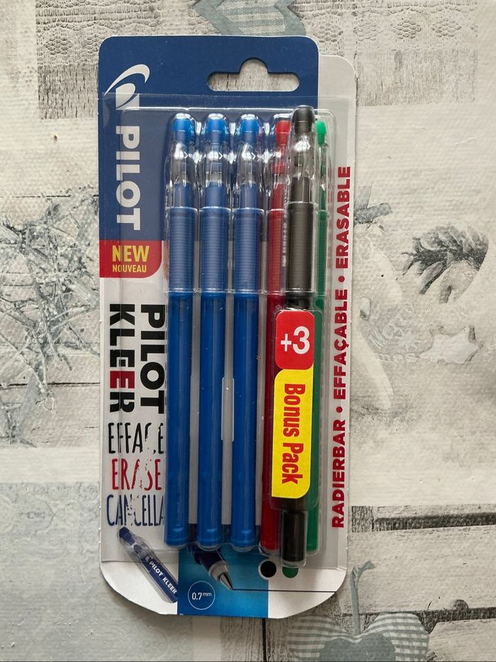 Étui stylos effaçables PILOT FRICTION OU KLEER - photo numéro 2
