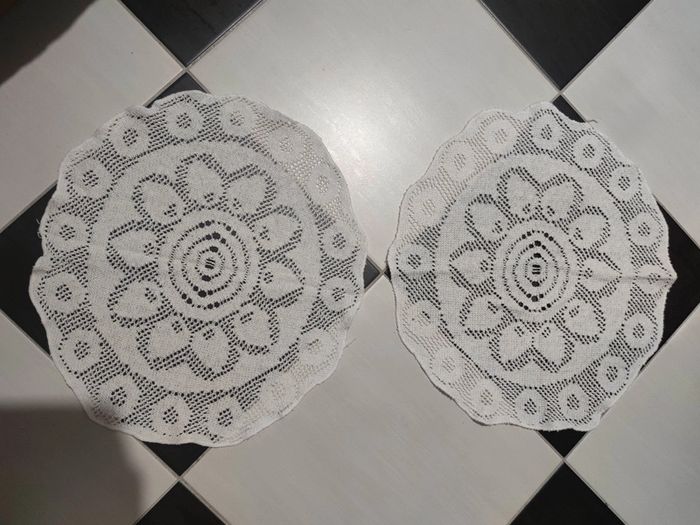 Lot de 2 napperons crochet