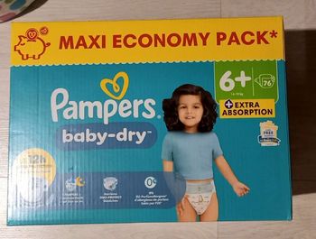 76 couches Pampers baby dry taille 6+ (Maxi Pack)