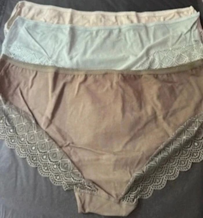 Lot de 3 shorties T50/52 - photo numéro 6