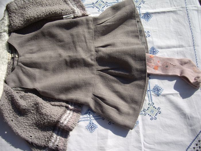 Ensemble robe et gilet 12 mois Grain de blé TBE - photo numéro 3