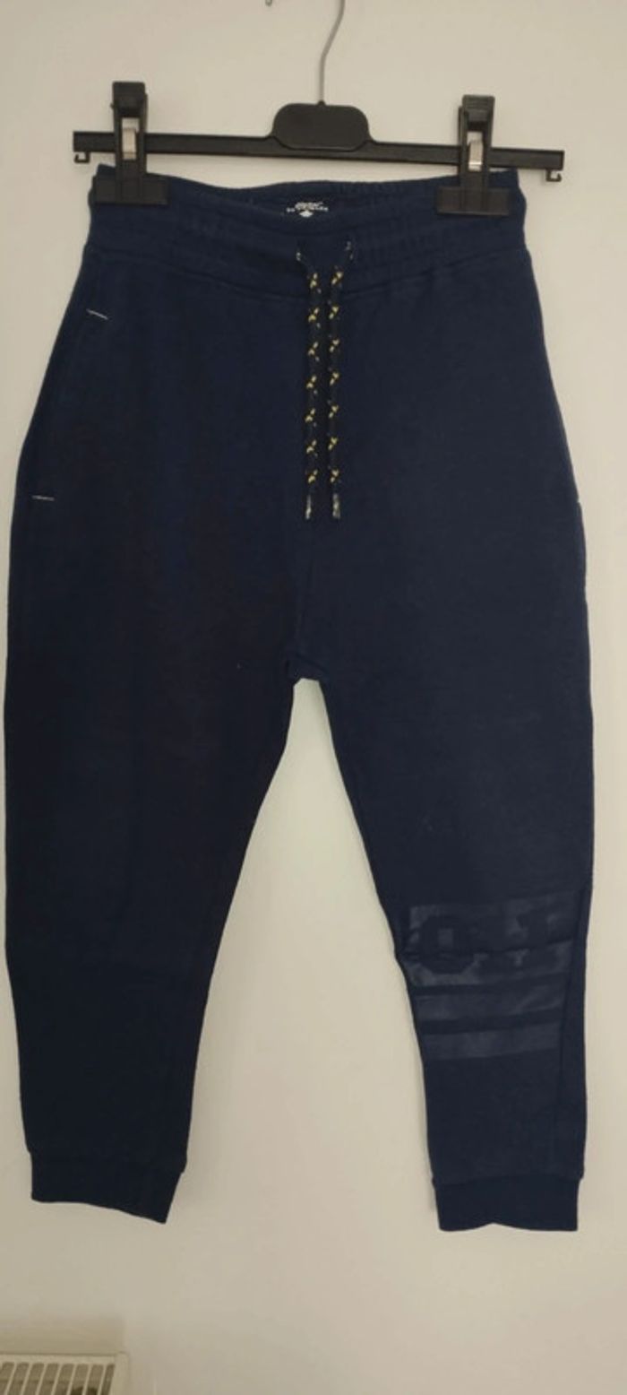 Bas de survêtement taille 6/7 ans