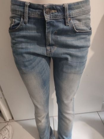 #kytie40homme. Jeans slim taille 40