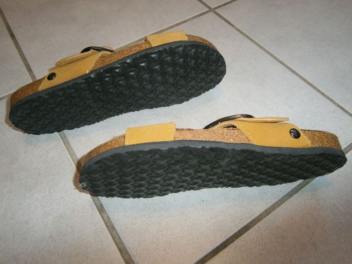 Sandales en cuir moutarde TERRE DE MARINS P37 Neuves - photo numéro 6