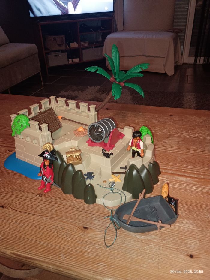 Playmobil - 4007 - repaire de pirates